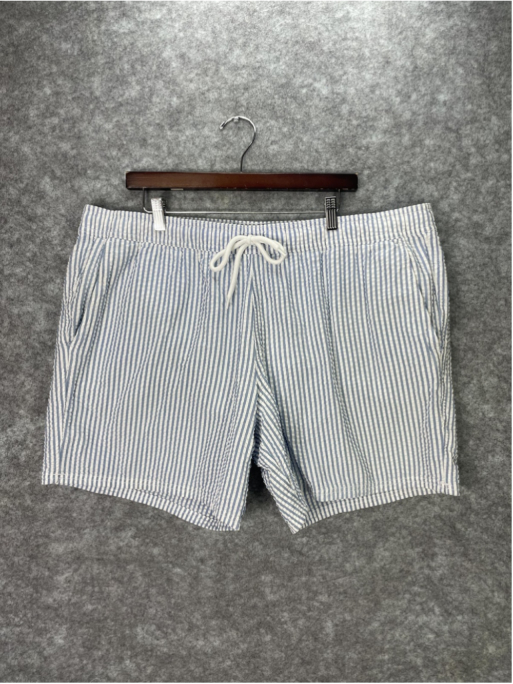 J.CREW Shorts Mens 2XL Blue Stripe Flex Swim Trunks Drawstring Lined Stretch
